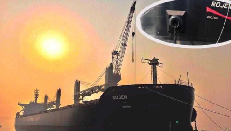 рожен - НА РОДНА ЗЕМЯ: Част от екипажа от кораба „Рожен“ са пристигнали в България