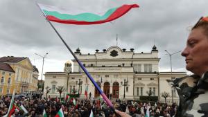 Граждани излязоха на Общобългарски поход за мир и неутралитет в