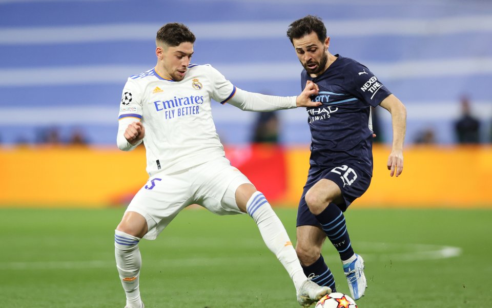 Реал Мадрид и Манчестър Сити играят при резултат 2:1 в