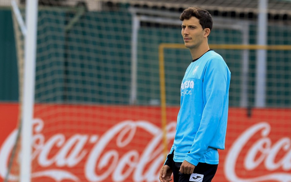 Тотнъм има интерес да привлече защитника на Виляреал Пау Торес.