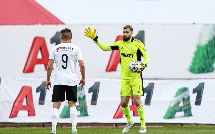 Бусато мисли над няколко оферти, едната е от ЦСКА