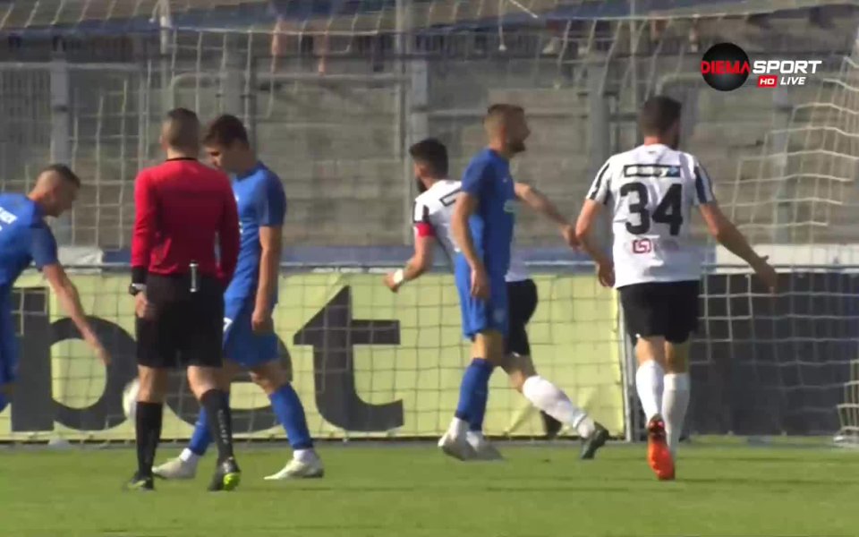 Локомотив Пд изравни в 6-ата минута с добавка на капитана