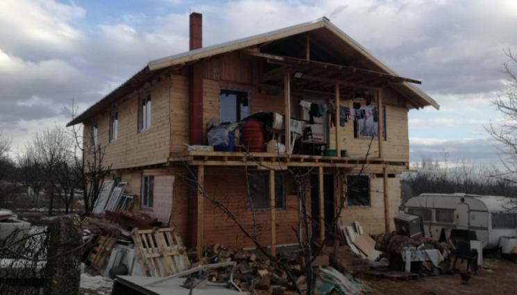 коняво бунт - Село на бунт срещу нов приют на отец Иван