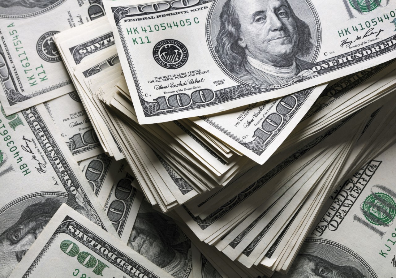 Откриха ли наистина „златно бельо“ и $57 млн. у депутатка? Истината за корупционния скандал в Ирак