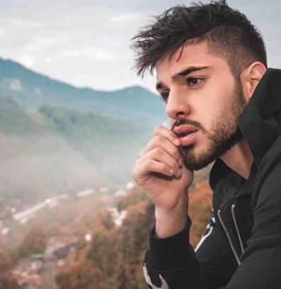 Емрах Стораро