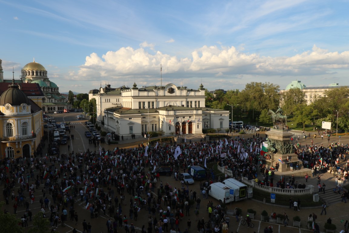 <p>Протест на &quot;Възраждане&quot;, искат оставката на правителството</p>