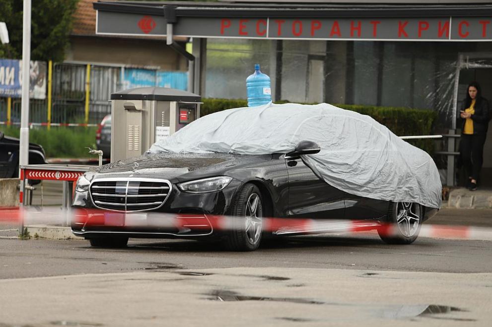 Продължава издирването на четиримата мъже, които нападнаха и ограбиха бизнесмен