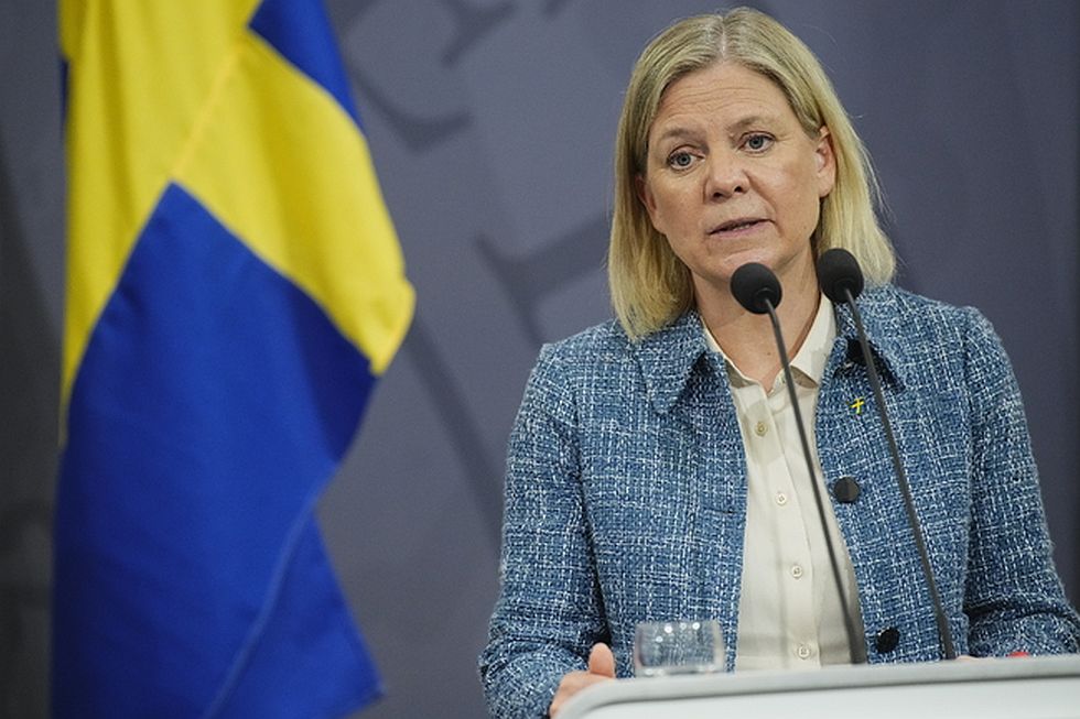 Швеция не финансира и не въоръжава терористични организации заяви министър председателят