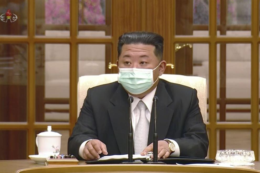 Севернокорейският лидер Ким Чен-ун обяви победа над коронавируса в страната