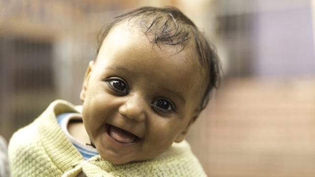 Индийци съдят сина си: Или ни дай внуче, или ни плати 600 хил. евро