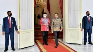 Рейтингът на индонезийския президент Джоко Видодо достигна най ниска стойност от