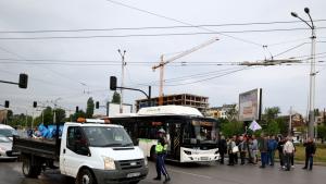 Протестиращи от Федерацията на транспортните работници на КТ Подкрепа и