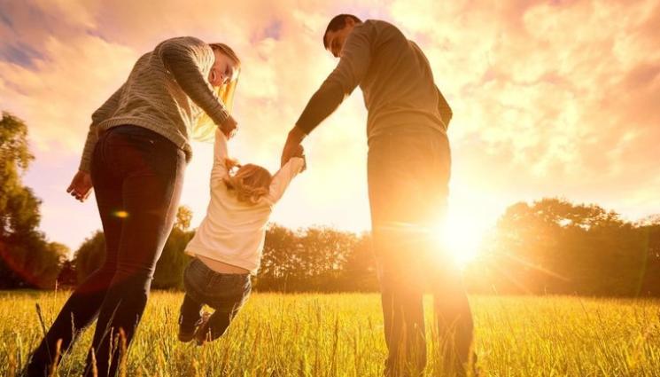 семейство - 180 000 ученици с еднократна помощ