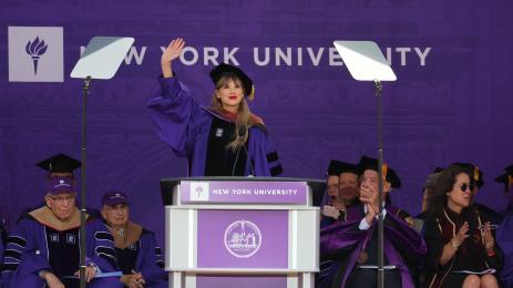 тейлър дипломиране