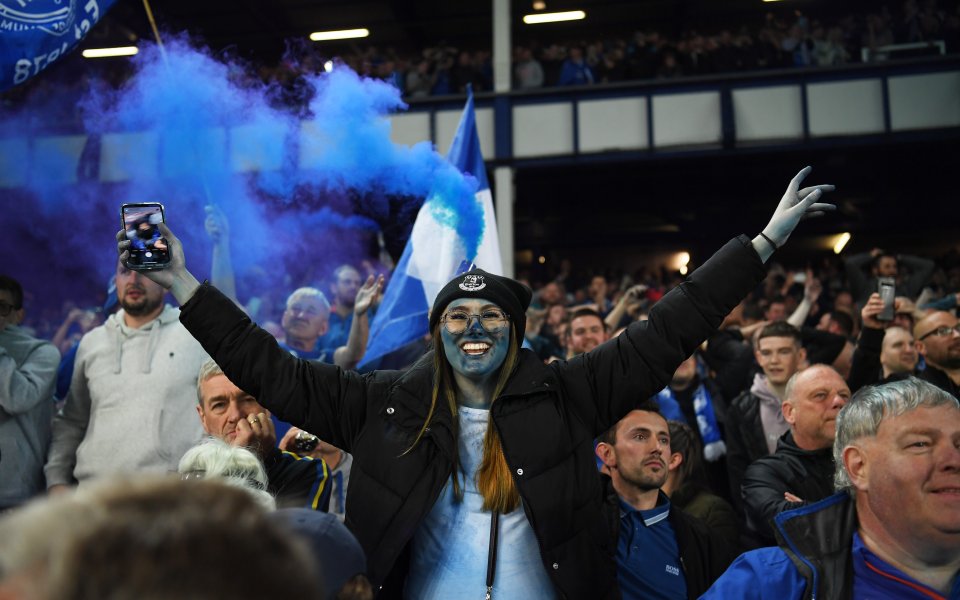 Привържениците на Евертън готвят серия от протести срещу Висшата лига.