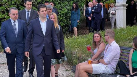 Кирил Петков