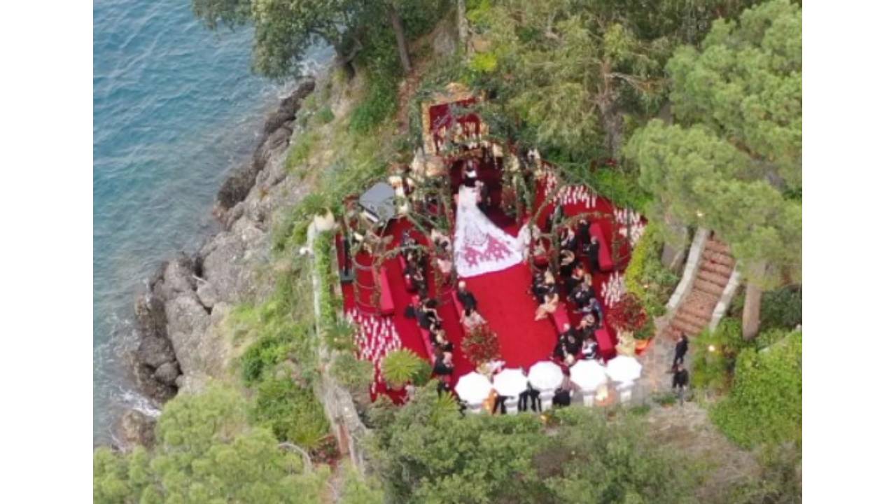 кортни и травис