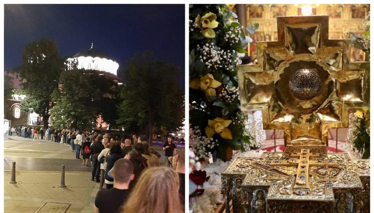 мощи - ОПАШКИ ПРЕД ХРАМА: Близо 5000 миряни са се поклонили пред мощите на Светите братя Кирил и Методий