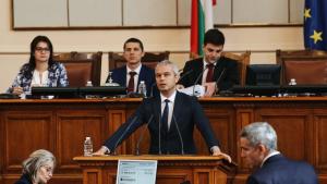 Лидерът на Възраждане Костадин Костадинов заяви в декларация от името