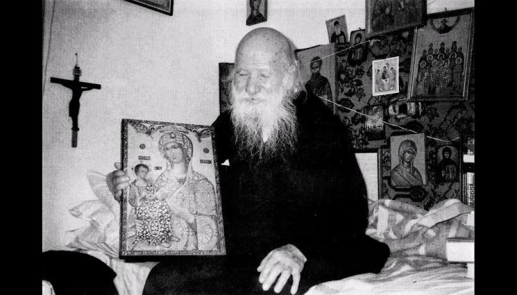отец - ВЯРА: Объркани родители, объркани деца. Жена, тормозена от свекървата си, роди близнаци с аутизъм