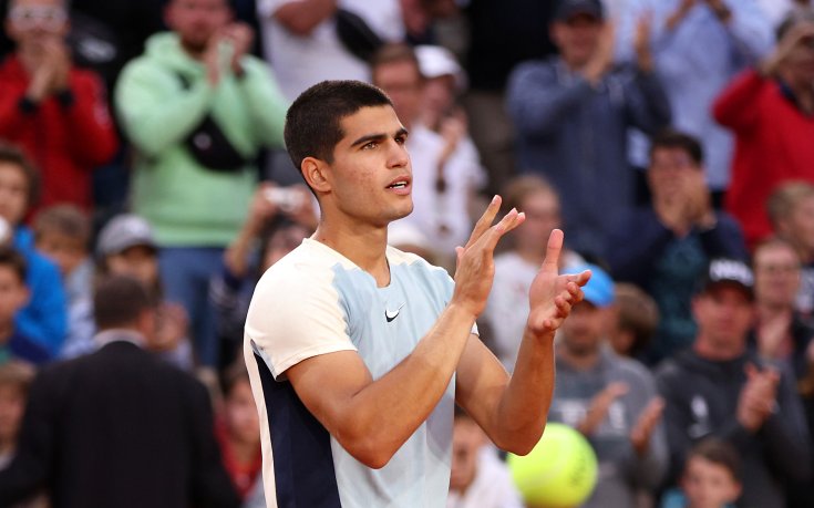 Епичен обрат прати Алкарас напред за Ролан Гарос