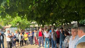 Жителите на павликенското село Лесичери излязоха на протест тази сутрин