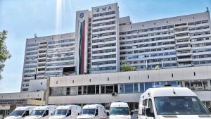 Тримата пациенти от инцидента с мигрантите край Локорско и приети