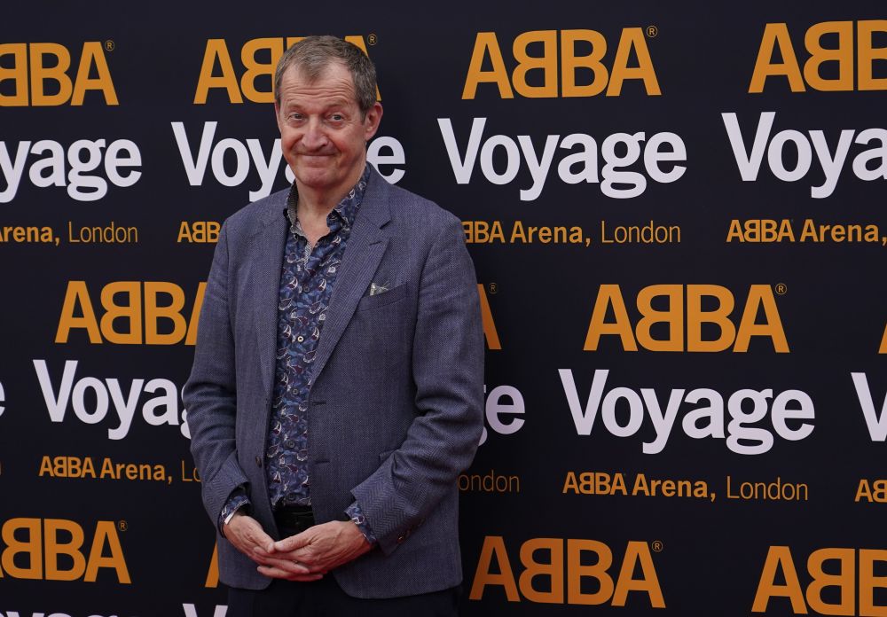 Концертът ABBA Voyage събра хиляди почитатели на шведската група, както и десетки популярни изпълнители.<br>
 