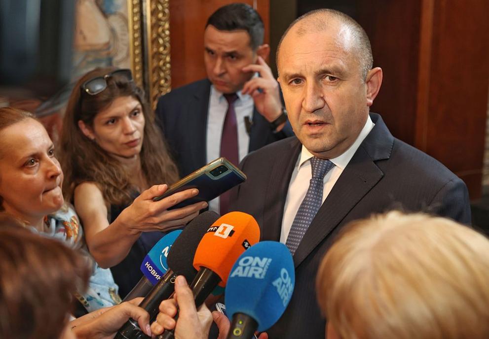 Президентът Румен Радев призова правителството да отстоява българския интерес и
