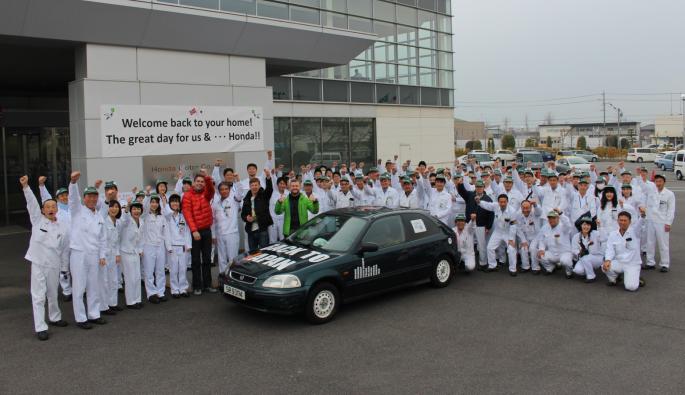  През 2016 г. трима инженери изминават успешнно над 10 000 км с шесто поколение Civic от Норвегия до Япония. Така са посрещнати в завода в Сузука.