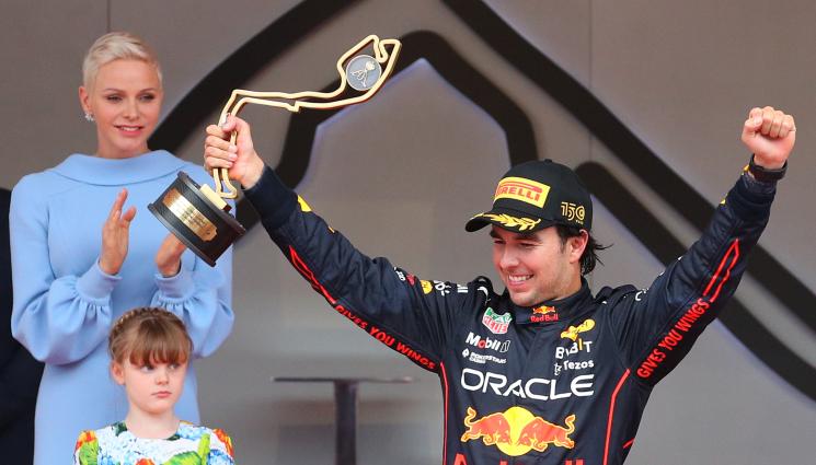 Формула 1 - Серхио Перес с първа победа за сезона в Монко, екипна грешка остави Льоклер извън подиума