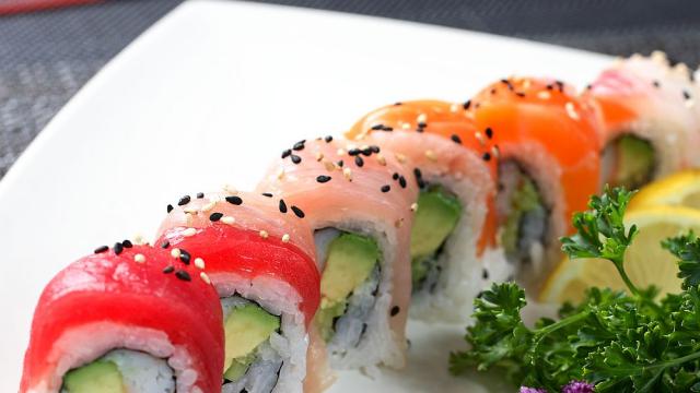 Полезни ли са рулцата от раци