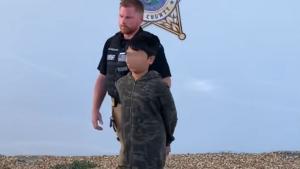 10 годишно дете е арестувано от полицията в щата Флорида заради