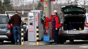 Полша прекрати безплатните доставки на гориво за Украйна Това заяви