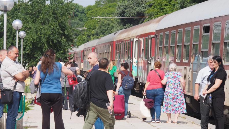 Извънреден влак за украинските бежанци от Варна днес няма да има