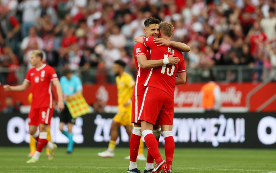 Полша победи Уелс с 2:1 у дома в мач от