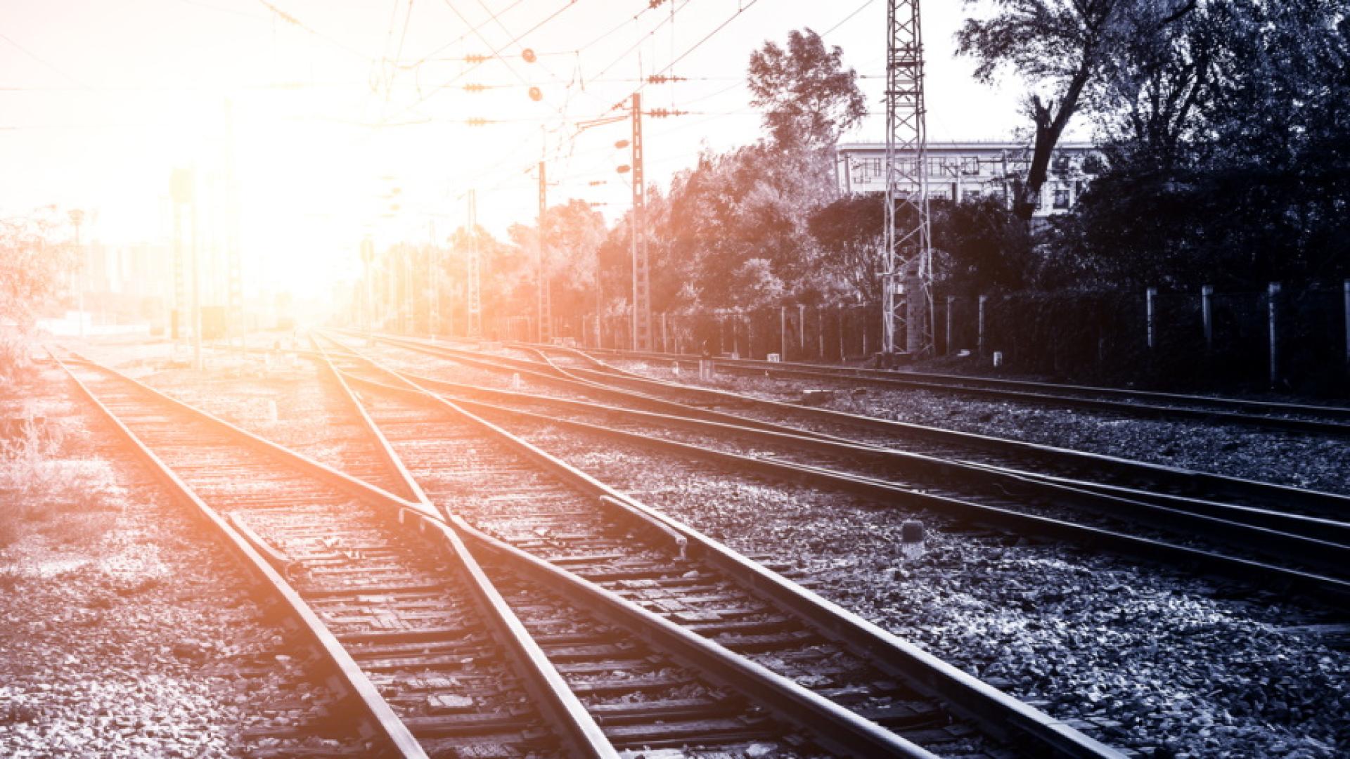 Единият от машинистите управлявал товарният влак който преди два дни