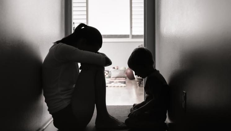 деца тормоз тъжни - ЗА ЧЕТИРИ МЕСЕЦА: 116 БГ деца проплакаха от тормоз