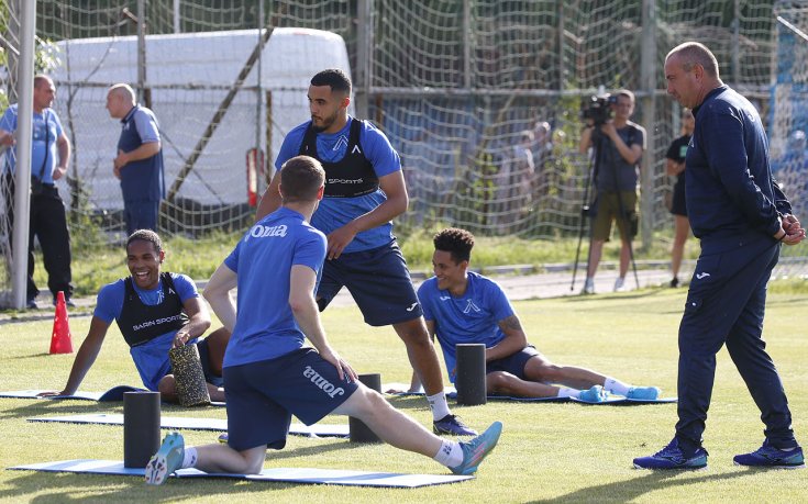 Левски започна подготовка с двама нови играчи