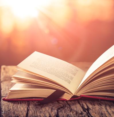 книга четене