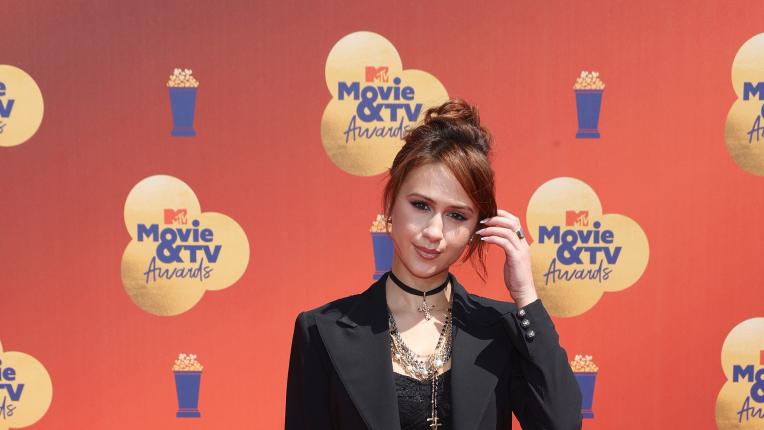  Мария Бакалова със секси визия на Филмовите награди на MTV 