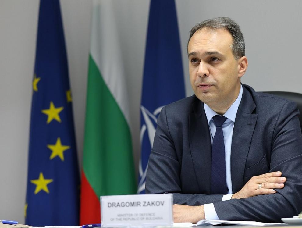 Военният министър Драгомир Заков даде пред медиите подробности за прехванатия