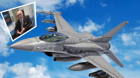 Джонатан Лин F16