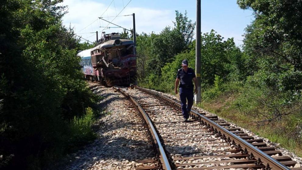 Напълно е възстановено движението на влаковете по линията Видин-София. Преминаването