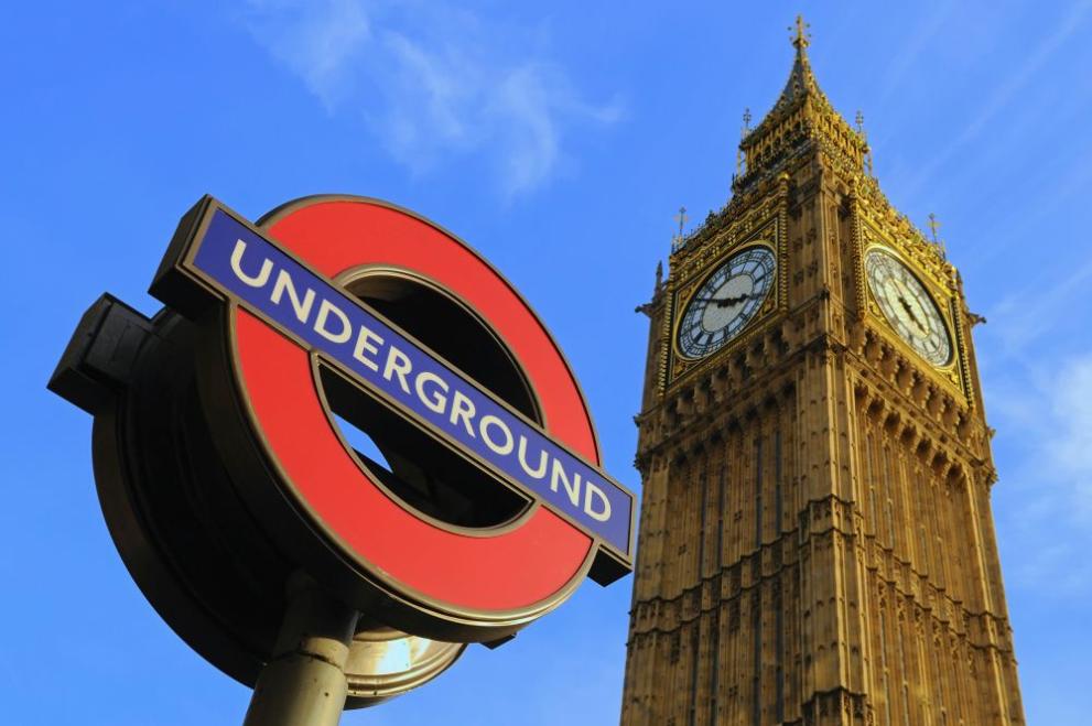 Стачка на служителите в лондонското метро причинява транспортен хаос в