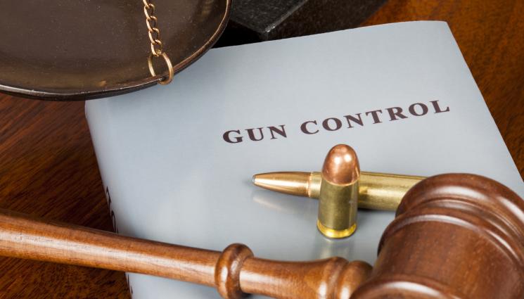 оръжия сащ - РЕФОРМА: Джо Байдън подписа законопроекта за контрол върху оръжията