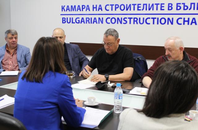 Строителният бранш е пред колапс. Над 400 фирми от общо