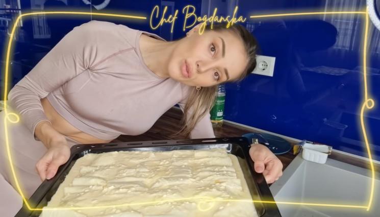 Александра Богданска рецепта баница - ДА СИ ОБЛИЖЕШ ПРЪСТА: Таксиджиите луднаха по баницата на Алекс. Инфлуенсър номер 1: Дано да сте си я хапнали с кеф (СНИМКА+БОНУС)