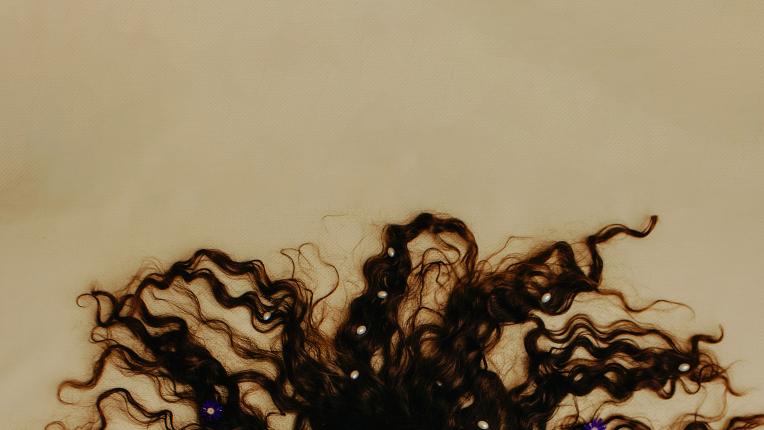  Плажни къдрици: 6 лесни техники 