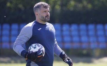 Бившият капитан на Левски Божидар Митрев кара практика за треньорски